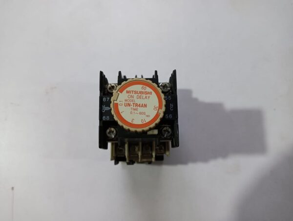 MITSUBISHI SR-N4 CONTACTOR RELAY WITH UN-TR4AN ON DELAY TIME RELAY - Image 3