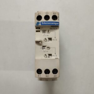 Telemecanique/Schneider Re7cv11bu Time Relay