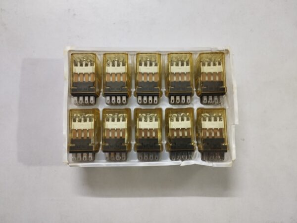 Idec Ry4s-U Relay - Image 3