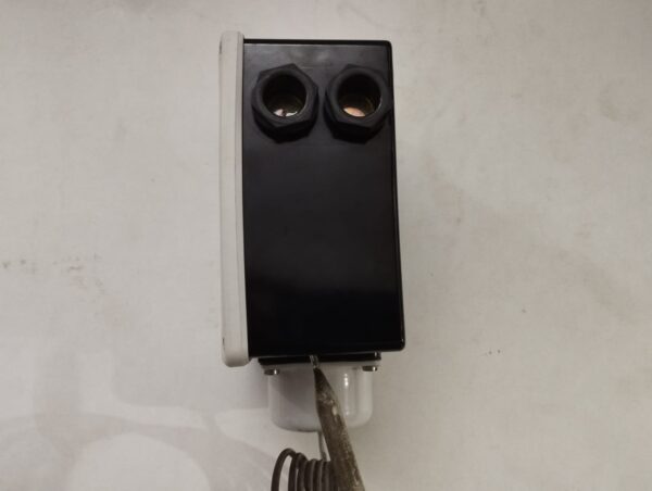 Danfoss Rt101 Temperature Thermostat - Image 4