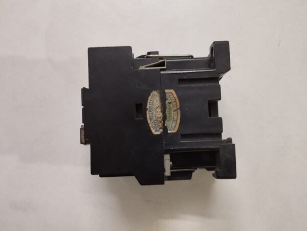 Hyundai Hmc10 Magnetic Contactor - Image 4