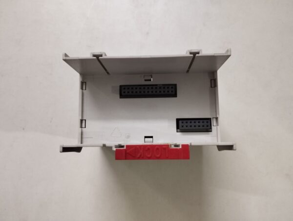 Honeywell Xs812ro Manual Disconnector For Relay Outputs - Image 4
