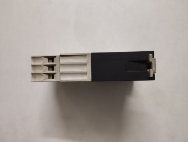 Moeller Etr4-11-A Electronic Time Relay - Image 4