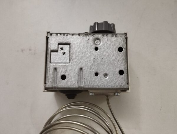 Danfoss Kp77 Temperature Control Thermostat - Image 5