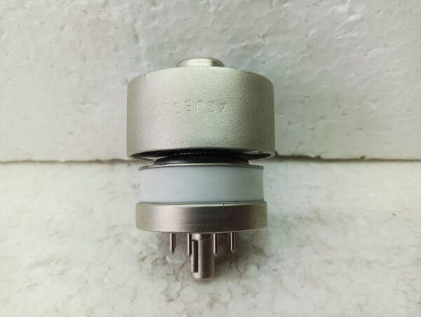 EIMAC 7203/4CX250B TETRODE VACCUM TUBE - Image 4