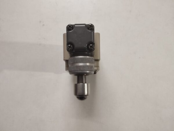 Omron Wlsd3 Limit Switch - Image 3