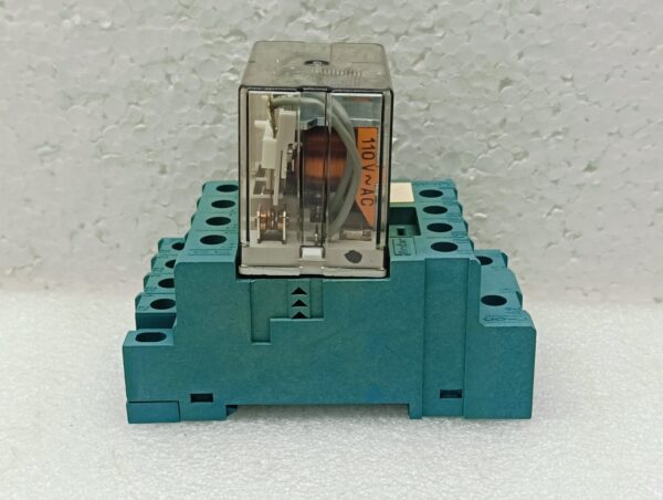 Finder 56.34 Power Relay - Image 3