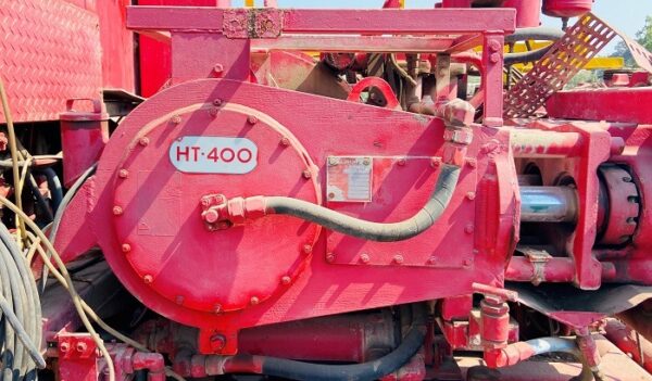 Halliburton HT400 Mud Pump (Refurbished) - Image 2